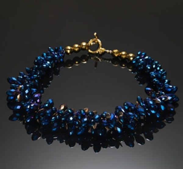 צילום תכשיטים – רקע מתחלף